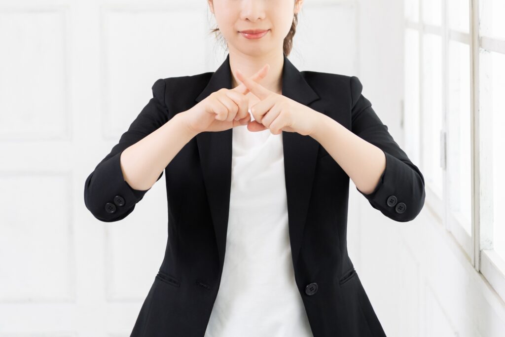 人を傷つけた人は幸せになれない？