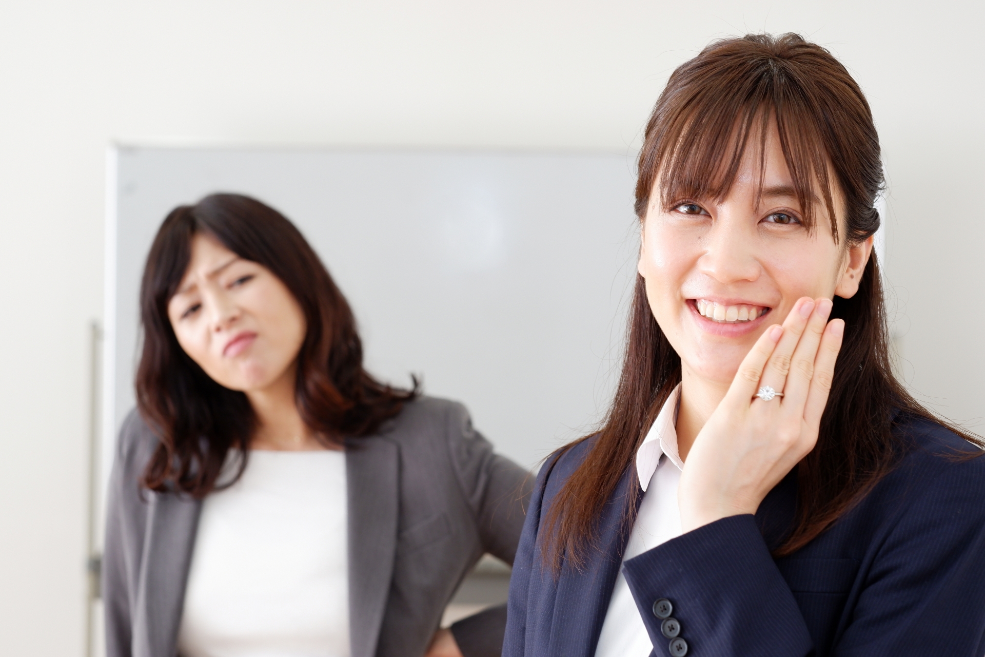 お局に嫌われるタイプは美人が多いって本当？